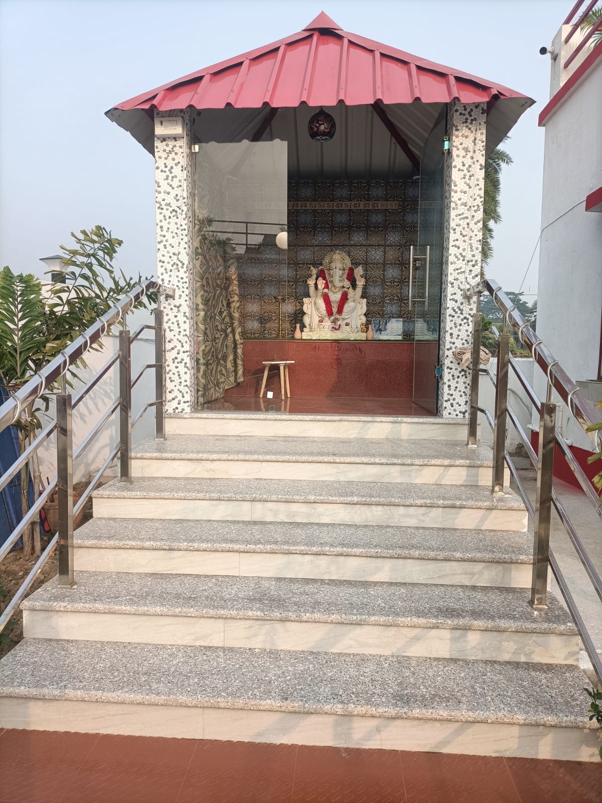 Ganesh mandir inside Icchhapuron